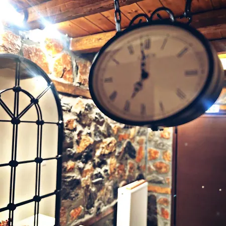 Aelios Petra * Agios Athanasios (Pella)